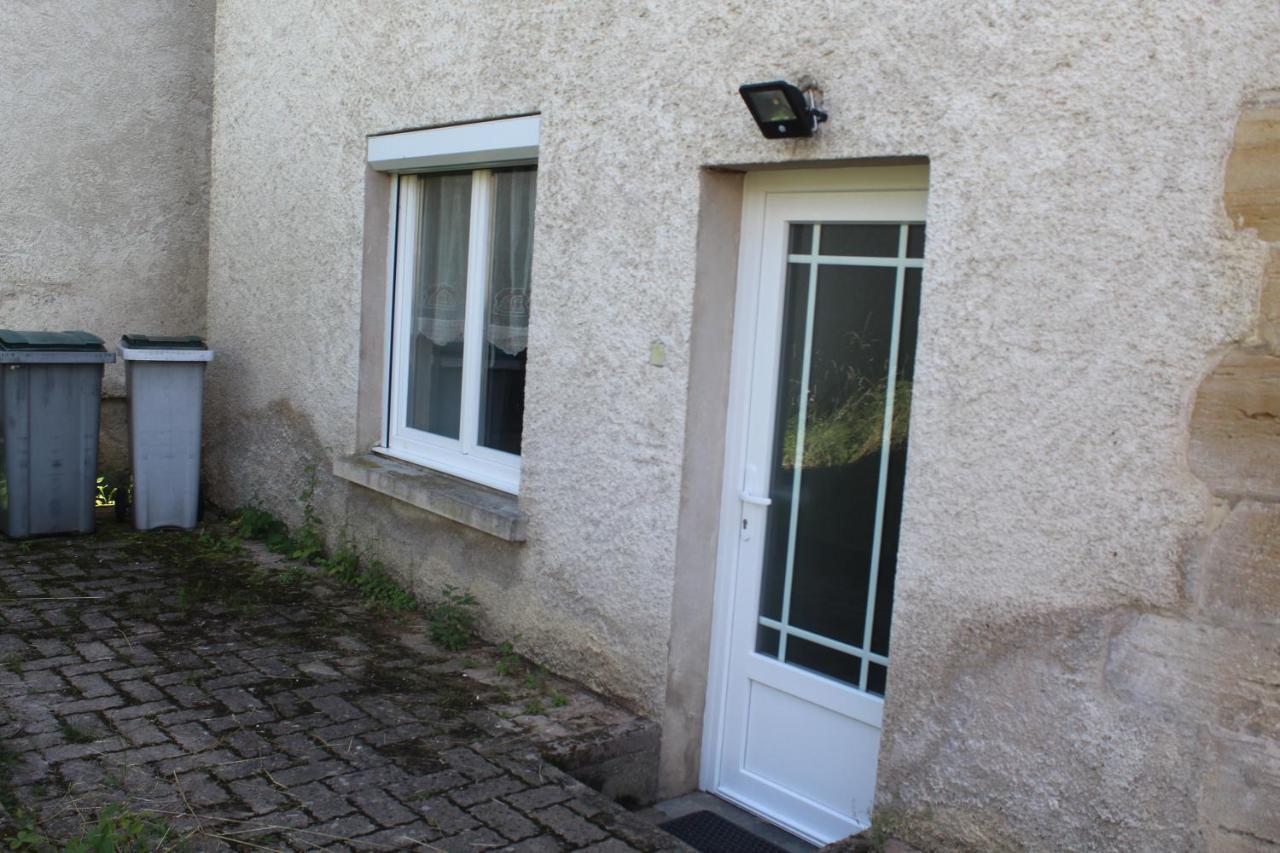 La Maison D'Odile Beaujeu-Saint-Vallier-et-Pierrejux Esterno foto